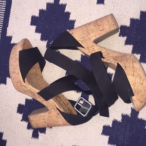 American Eagle thick heels
